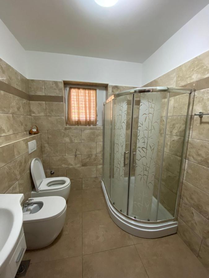 Apartmani Sara Omišalj Esterno foto